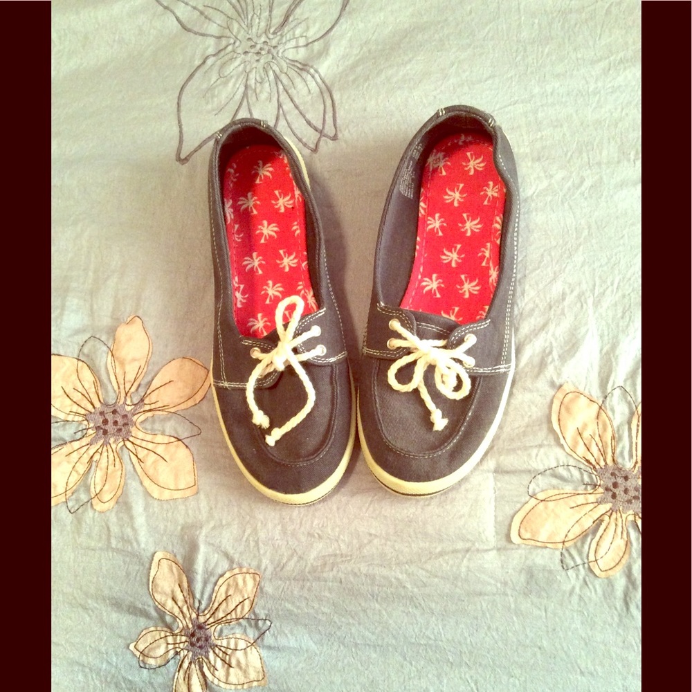Faded Glory Sperry Style Shoes FREE W BUNDLE
